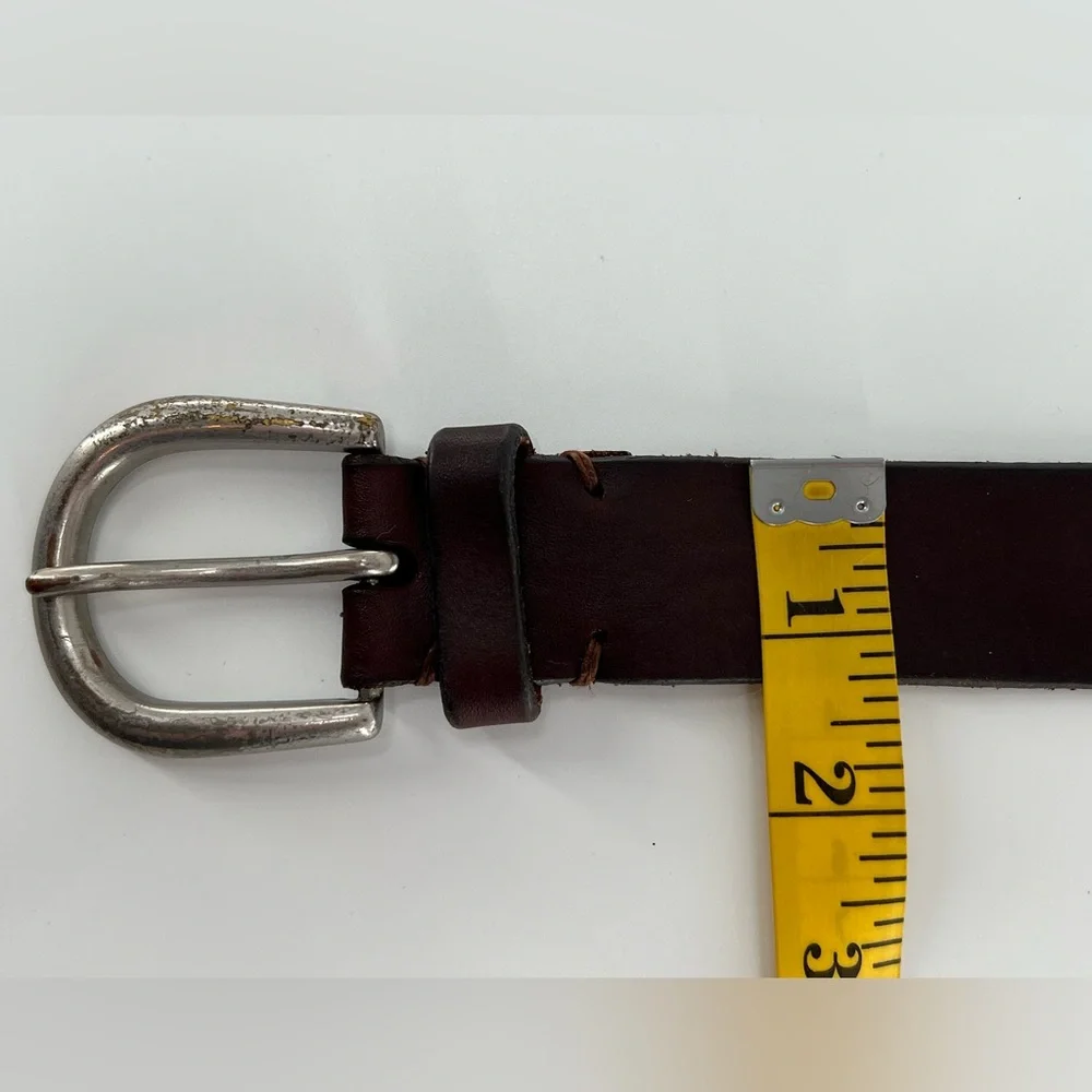 Ladies Vintage Leather Belt 32/34‎
